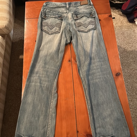 FlyPaper Light Wash Jeans - Picture 5 of 5